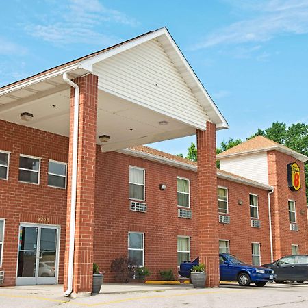 Super 8 By Wyndham St. Louis Airport Hotel Woodson Terrace Екстериор снимка